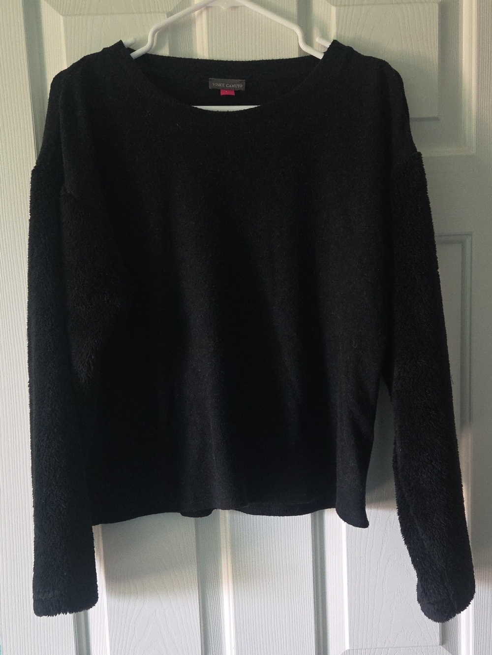 Vince Camuto Black Crewneck Pullover Sweater